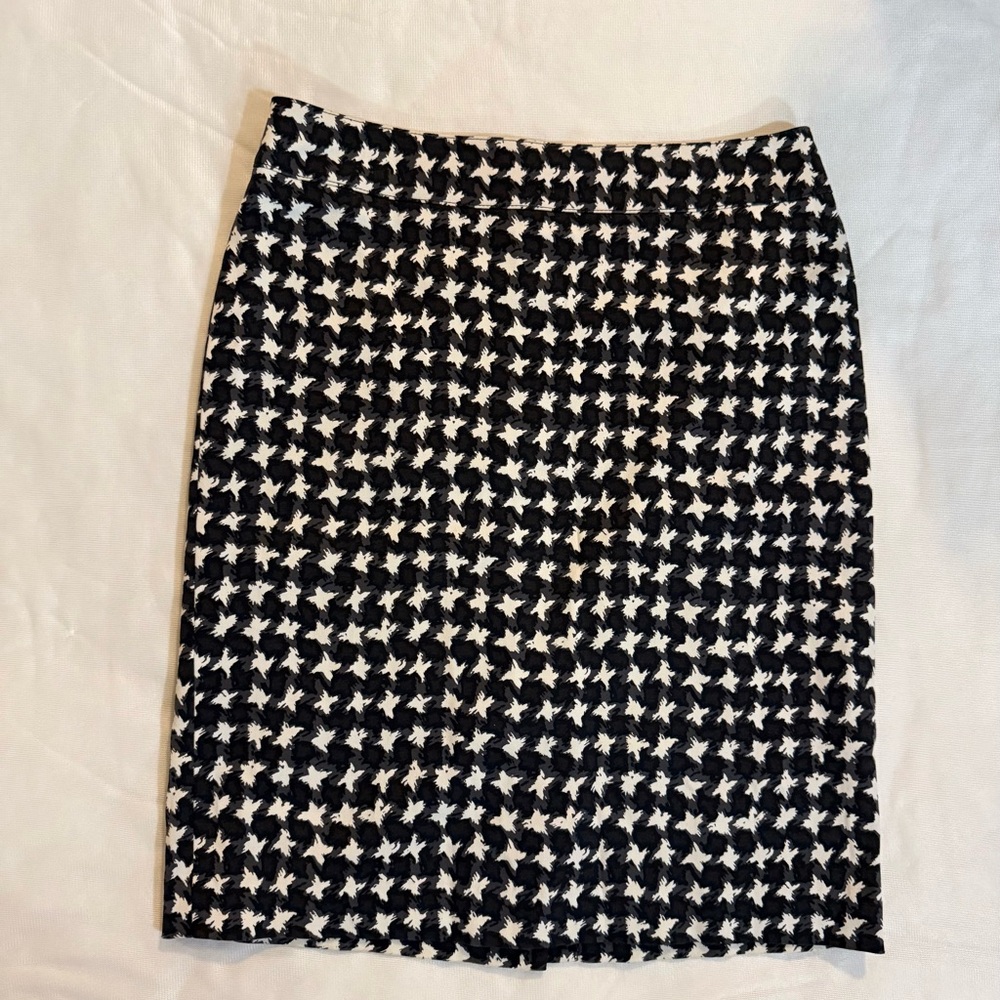 Talbots Herringbone Pencil Skirt - Picture 2 of 6